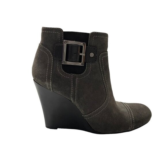 Tory Burch Womens Gray Suede Buckle Accent Adrienne Wedge Booties Size 6.5 - Picture 2 of 11